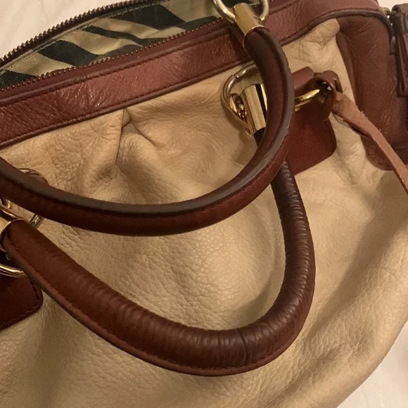 Beautiful Cynthia Rowley Leather Satchet (#16) - Picture 7 of 8